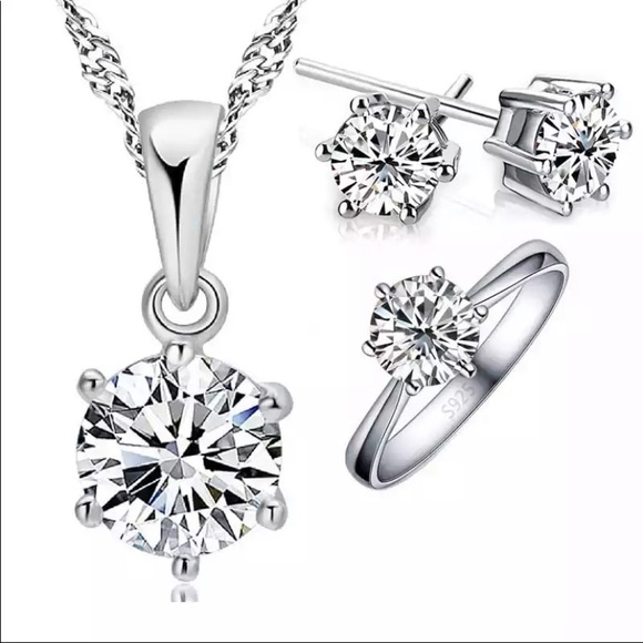 Jewelry - 🤩HP🤩Stunning 925 Sterling Silver jewelry set